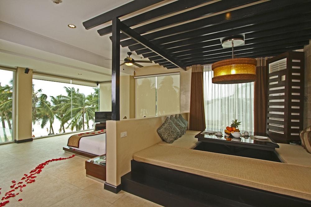 Two Seasons Boracay Resort Balabag  Exterior photo