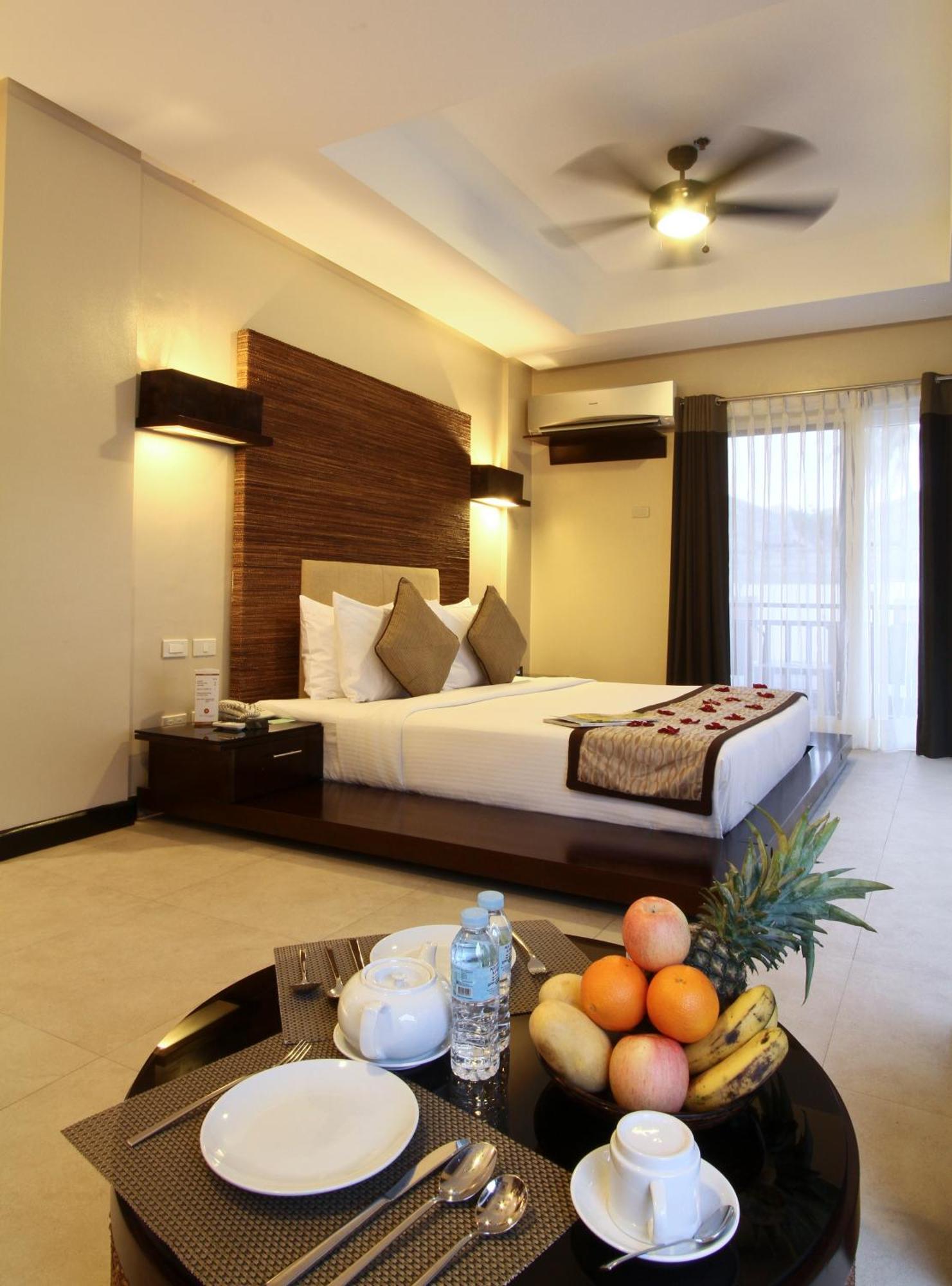Two Seasons Boracay Resort Balabag  Room photo