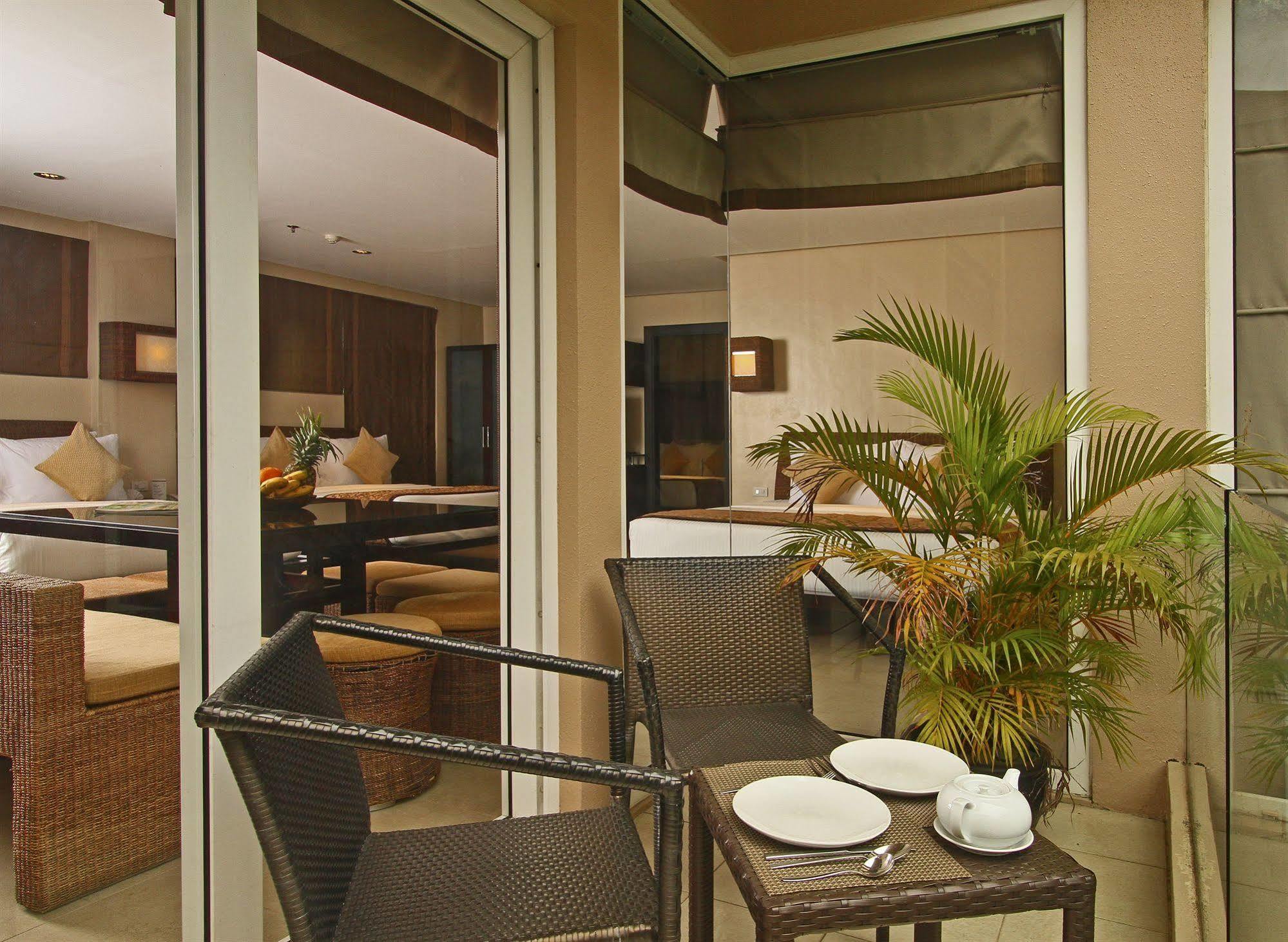 Two Seasons Boracay Resort Balabag  Exterior photo