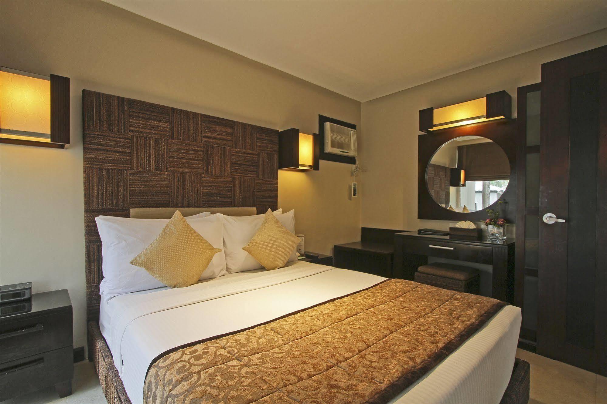 Two Seasons Boracay Resort Balabag  Exterior photo
